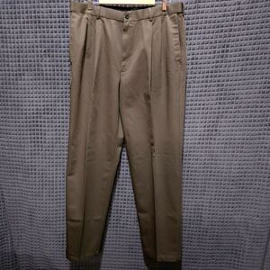 Pleated Brown Khakis Dress Pants 38x34 Classic Fit Stretch Waist Slacks Trousers
